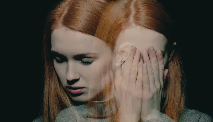 Đối tượng có nguy cơ cao mắc rối loạn ám ảnh sợ hãi là từ độ tuổi, giới tính, tiền sử gia đình