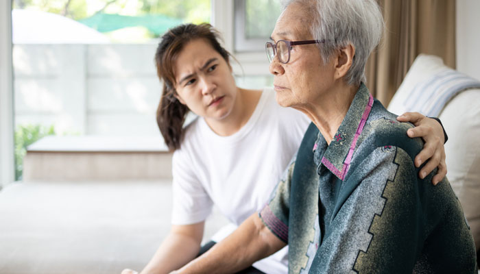 Alzheimer giai đoạn đầu là giai đoạn khởi phát nhẹ