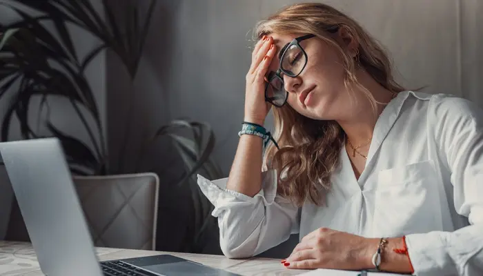 Mất ngủ rối loạn nội tiết có thể gây rối loạn cảm xúc, tinh thần sa sút 
