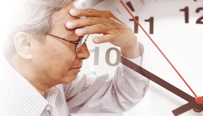 Triệu chứng bệnh Alzheimer quên thời gian và địa điểm cụ thể