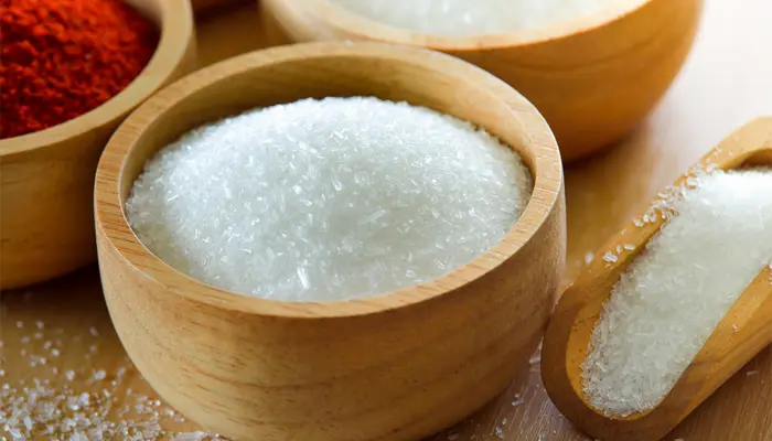 Bệnh động kinh nên kiêng ăn các chất phụ gia như bột ngọt 