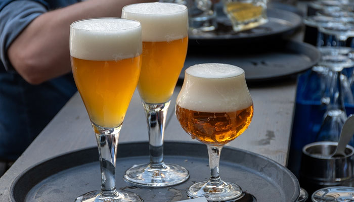 Bệnh động kinh nên kiêng uống bia, rượu