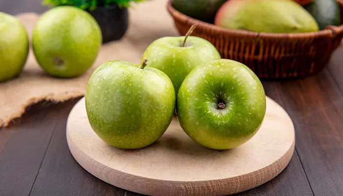 Táo chứa flavonoid giúp giảm căng thẳng, mệt mỏi