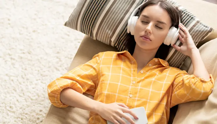 Thư giãn trước khi ngủ giúp thoải mái tinh thần, ngủ ngon hơn