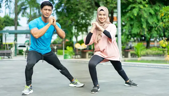 Duy trì vận động thể chất đều đặn giúp giảm căng thẳng, cải thiện ngủ hay giật mình