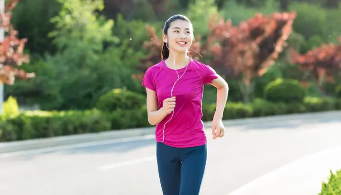 Tăng cường vận động mỗi ngày giúp thư giãn, giảm căng thẳng, ngủ ngon hơn