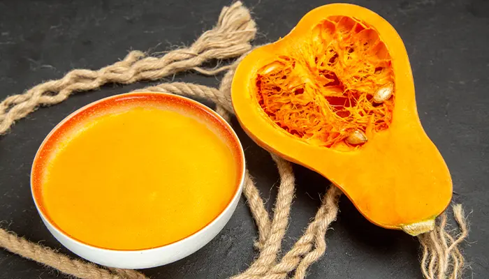 Có thể dùng bột bí ngô để nấu cháo, uống nước hoặc làm sinh tố