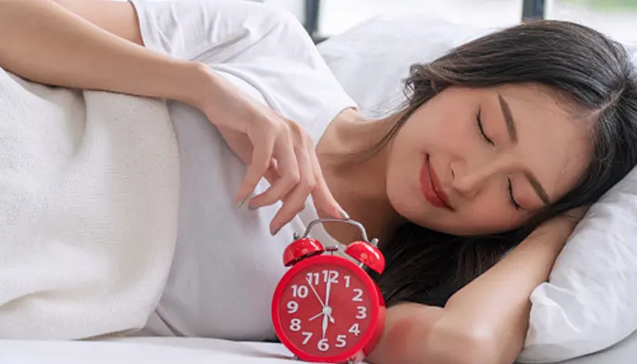 Để cải thiện giấc ngủ cần thiết lập giờ ngủ và giờ thức cố định 