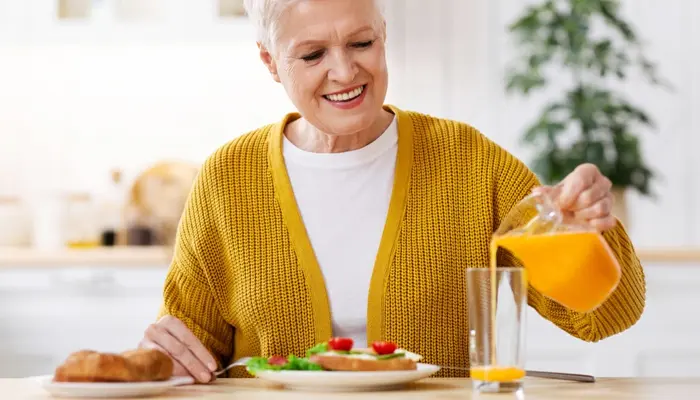 Xây dựng chế độ ăn uống giàu dinh dưỡng là cách phòng ngừa nguy cơ Alzheimer hiệu quả