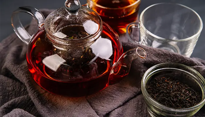 Uống hồng trà có mất ngủ không? Có thể gây mất ngủ nên chú ý về liều lượng và cách uống