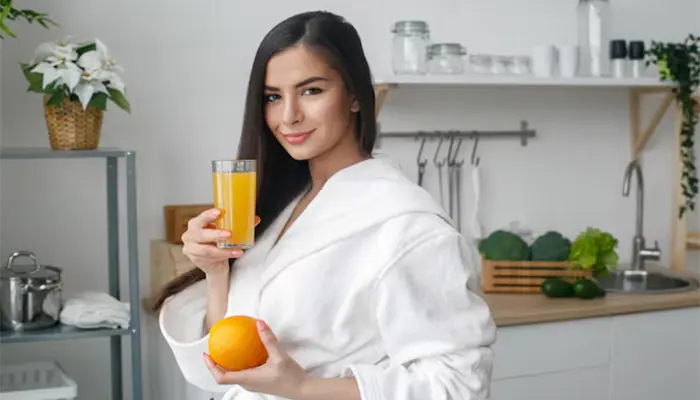 Để tránh bị mất ngủ nên ưu tiên uống vitamin c từ thực phẩm tự nhiên và uống với lượng hợp lý