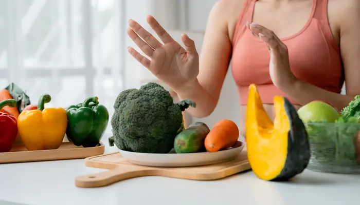 Người mất ngủ nên xây dựng chế độ ăn uống lành mạnh để hạn chế sụt cân