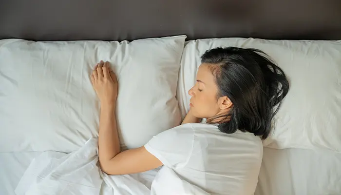 Để cải thiện tình trạng mất ngủ cần xây dựng chế độ sinh hoạt lành mạnh, ngủ đủ giấc 