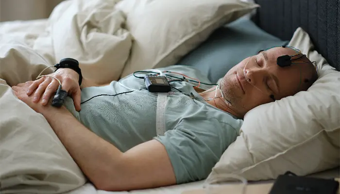 Chẩn đoán mất ngủ ở người lớn tuổi thông qua đa ký giấc ngủ