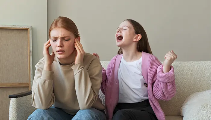 Dấu hiệu của bệnh trầm cảm ở tuổi 16 là thường xuyên cáu gắt, nổi nóng 