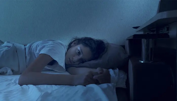 Khó đi vào giấc ngủ, trằn trọc khó ngủ
