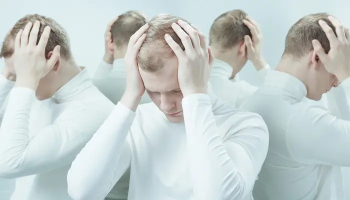 Dấu hiệu tâm thần phân liệt có ảo thanh là xuất hiện nhiều dạng âm thanh khác lạ