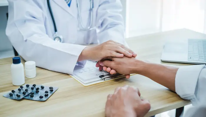 Có thể xử lý cơn co giật do căng thẳng bằng thuốc hoặc tâm lý trị liệu