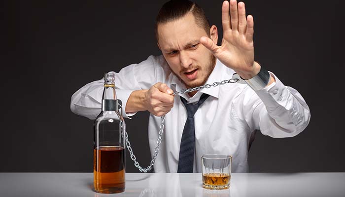 Giai đoạn đầu trong quá trình cai nghiện là giải độc