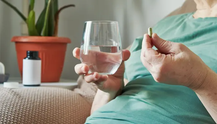 Điều trị trầm cảm sau chấn thương sọ não bằng thuốc 