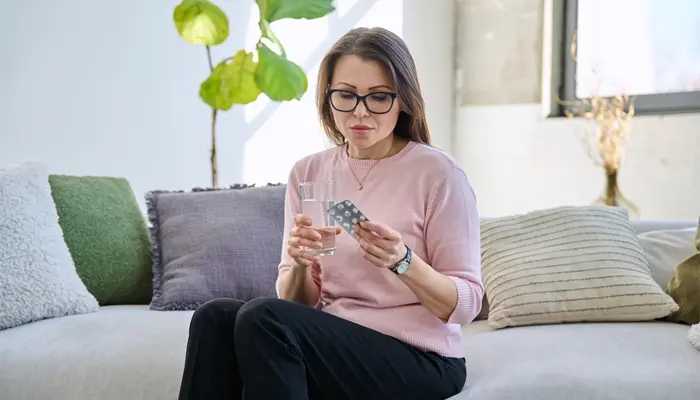 Điều trị bệnh trầm cảm sau sinh bằng thuốc