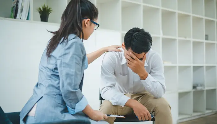 Điều trị trầm cảm sớm có thể giúp giảm mức độ nguy hiểm của bệnh