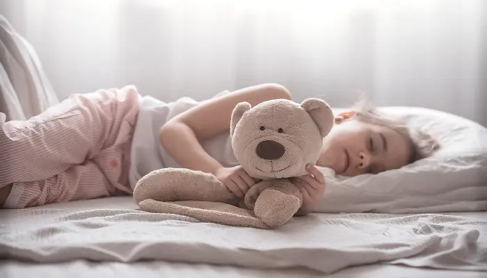 Nói mớ khi ngủ xuất hiện ở trẻ em có tỷ lệ cao hơn so với người trưởng thành