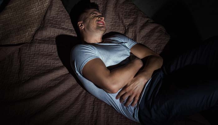 Bệnh động kinh khi ngủ là tình trạng xảy ra cơn co giật trong thời gian ngủ 