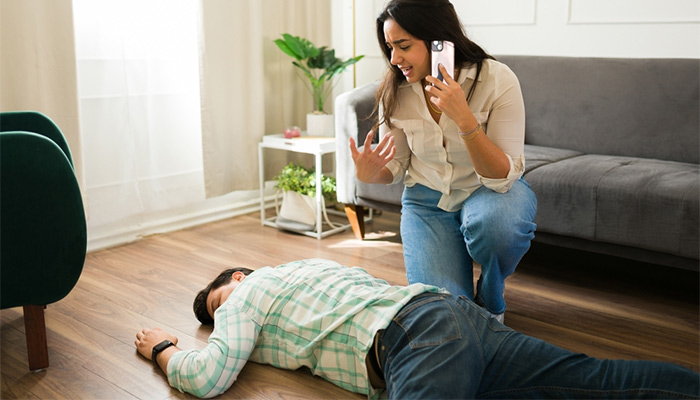 Động kinh toàn thể là dạng động kinh xảy ra khi hoạt động điện bất thường lan tỏa và ảnh hưởng não bộ