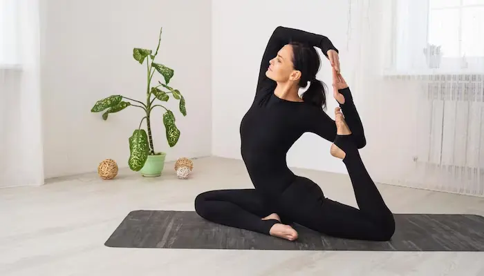 Tăng cường vận động thường xuyên sẽ giúp thư giãn, giảm căng thẳng, ngủ ngon hơn