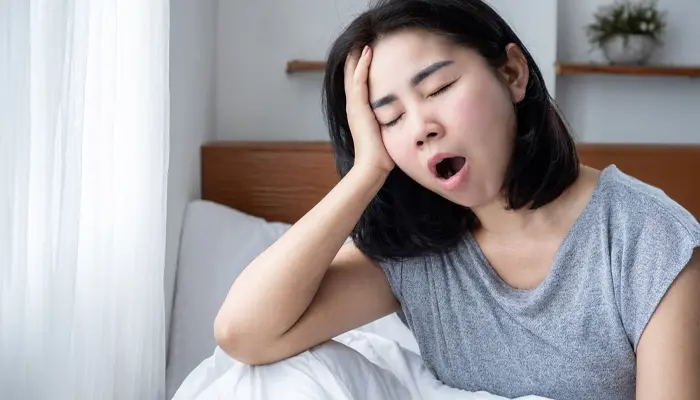 Khi ngủ không đủ giấc sẽ khiến cơ thể mệt mỏi