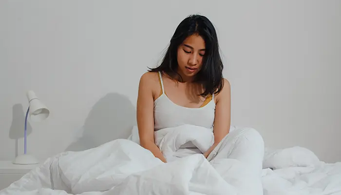Mất ngủ trước kỳ kinh là tình trạng rối loạn giấc ngủ ở phụ nữ trong kỳ kinh nguyệt 