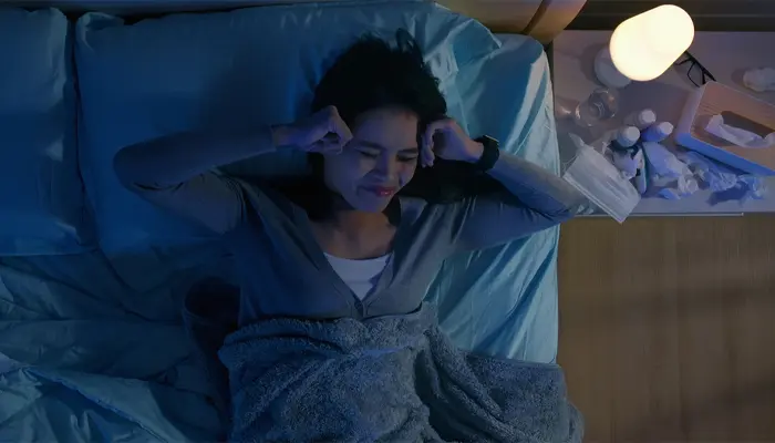 Nhắm mắt nhưng không ngủ được là tình trạng không thể chìm vào giấc ngủ 