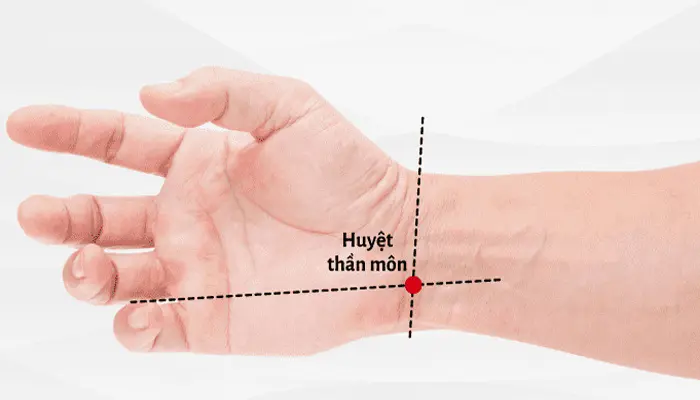 Huyệt Thần Môn hỗ trợ an thần, giảm lo âu, căng thẳng