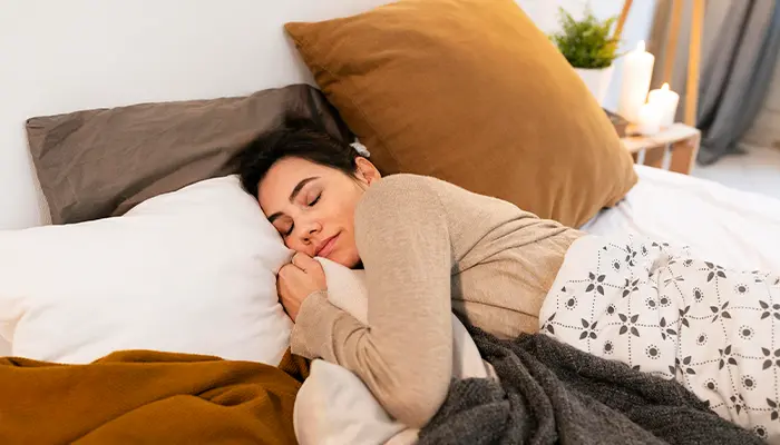 Nên kết hợp diện chẩn cùng thói quen ngủ điều độ để đạt hiệu quả tốt