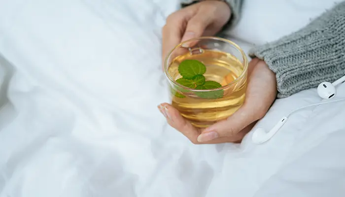 Các loại lá thảo dược là giải pháp tự nhiên giúp cải thiện giấc ngủ 