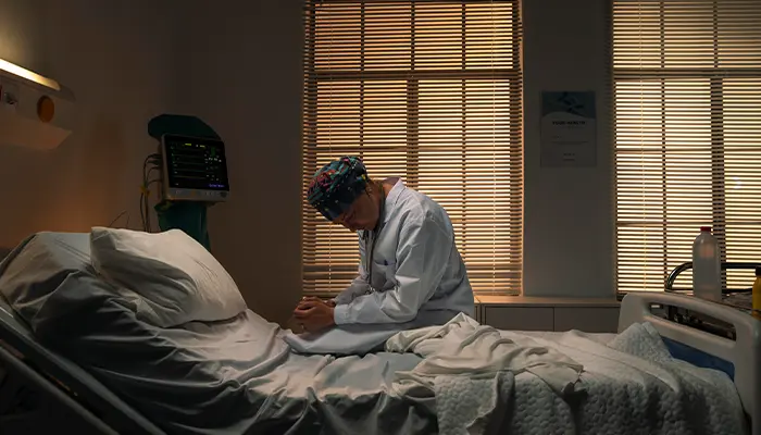 Mất ngủ sau khi phẫu thuật là tình trạng rối loạn giấc ngủ ở giai đoạn hậu phẫu