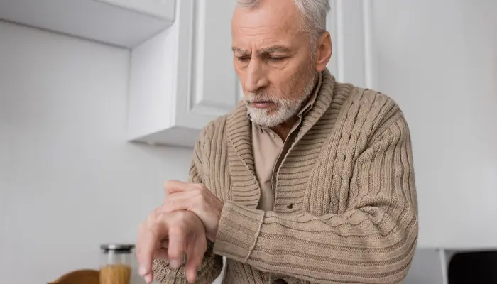 Cholesterol HDL và nguy cơ mắc bệnh Alzheimer có liên quan mật thiết với nhau 