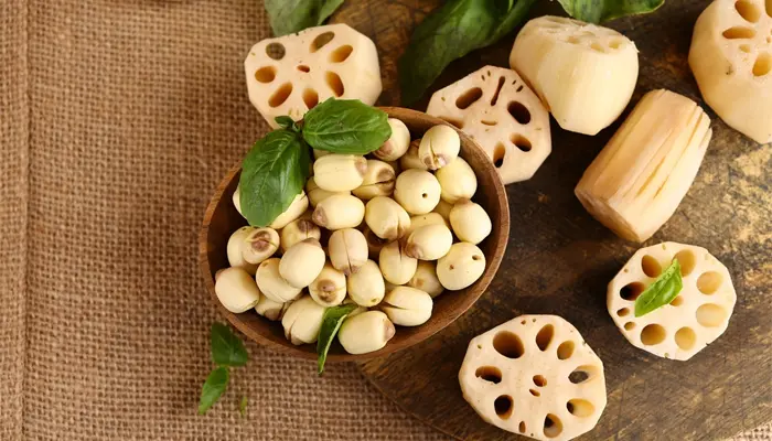 Những món ăn giúp cải thiện giấc ngủ có hạt sen 