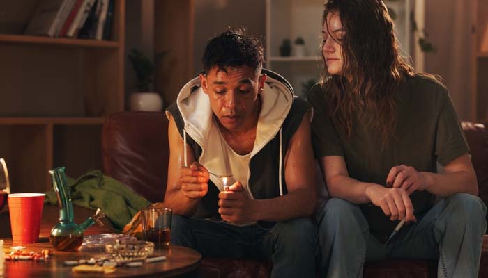 Nghiện ma túy là tình trạng lệ thuộc vào chất gây nghiện