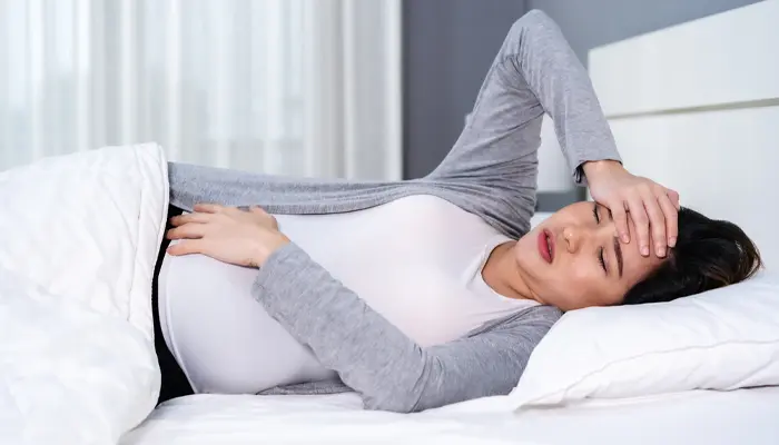 Phụ nữ trong thai kỳ dễ dẫn đến mất ngủ do rối loạn nội tiết 