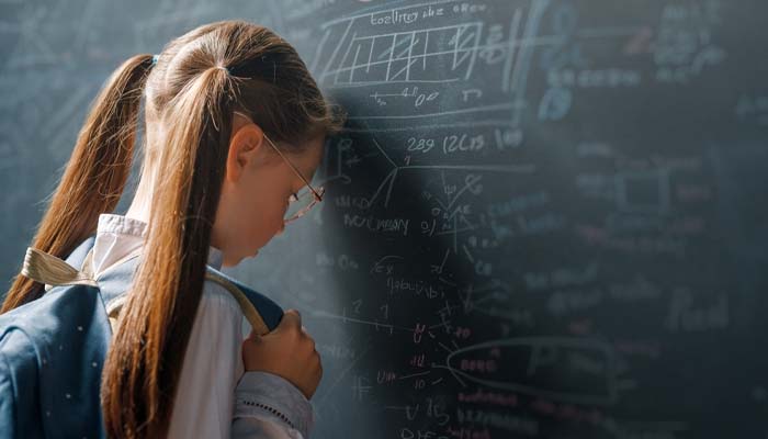 Áp lực học tập là nguyên nhân gây trầm cảm ở trẻ em