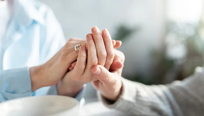 Bệnh Parkinson có chữa được không? Không thể chữa khỏi hoàn toàn