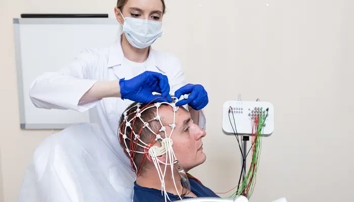 Điện não đồ cũng là phương pháp chẩn đoán giấc ngủ hiệu quả 