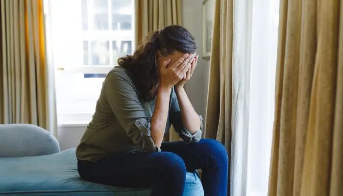 Rối loạn lo âu toàn thể là tình trạng lo lắng kéo dài, khó kiểm soát 