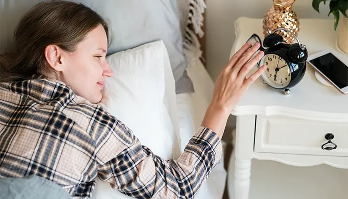 Đặt báo thức nhiều lần khiến gây gián đoạn nhịp sinh học 