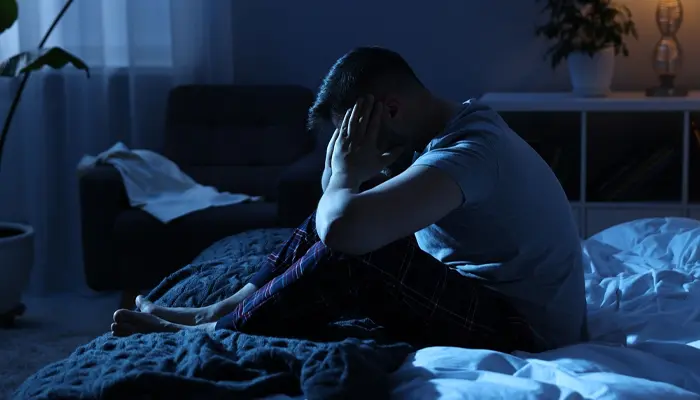 Ngủ chập chờn không sâu giấc là tình trạng rối loạn giấc ngủ 