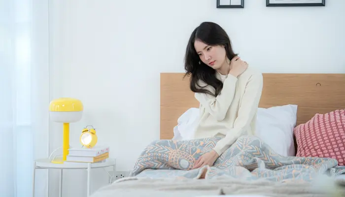 Ngủ đủ giấc nhưng vẫn mệt mỏi là tình trạng ngủ đủ 7-9 tiếng nhưng thức dậy vẫn uể oải 