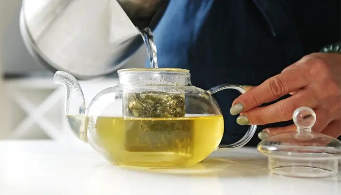 Uống trà có mất ngủ không? Tùy vào thành phần trong trà và cơ địa mỗi người 