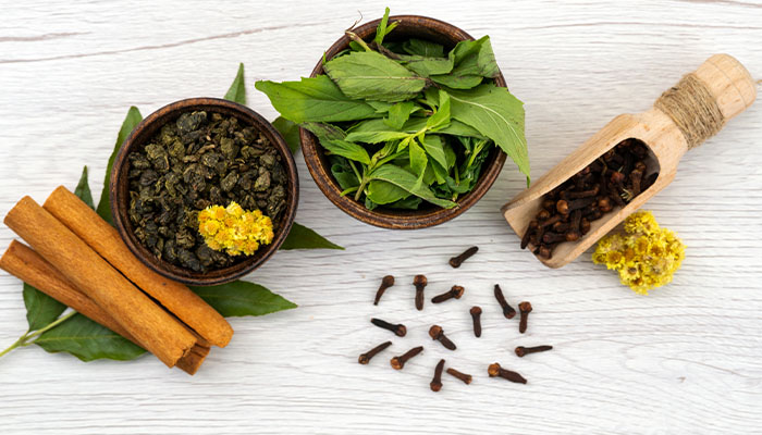 Ưu điểm của chữa mất ngủ bằng thuốc nam là hoàn toàn từ tự nhiên